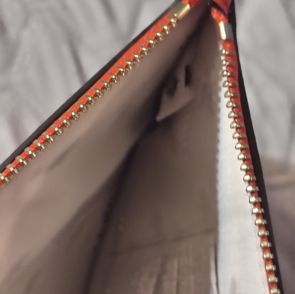 Kate Spade Wristlet NWT - Picture 5 of 7